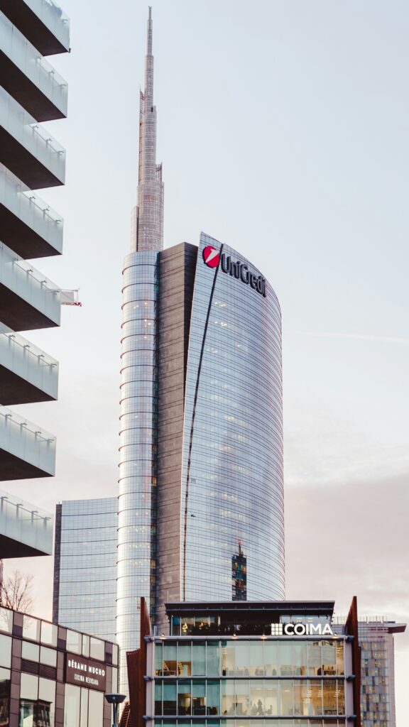 UniCredit makes bid for Banco BPM