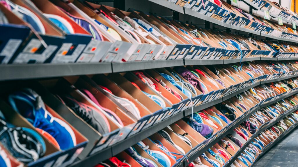 Consumer confidence drops