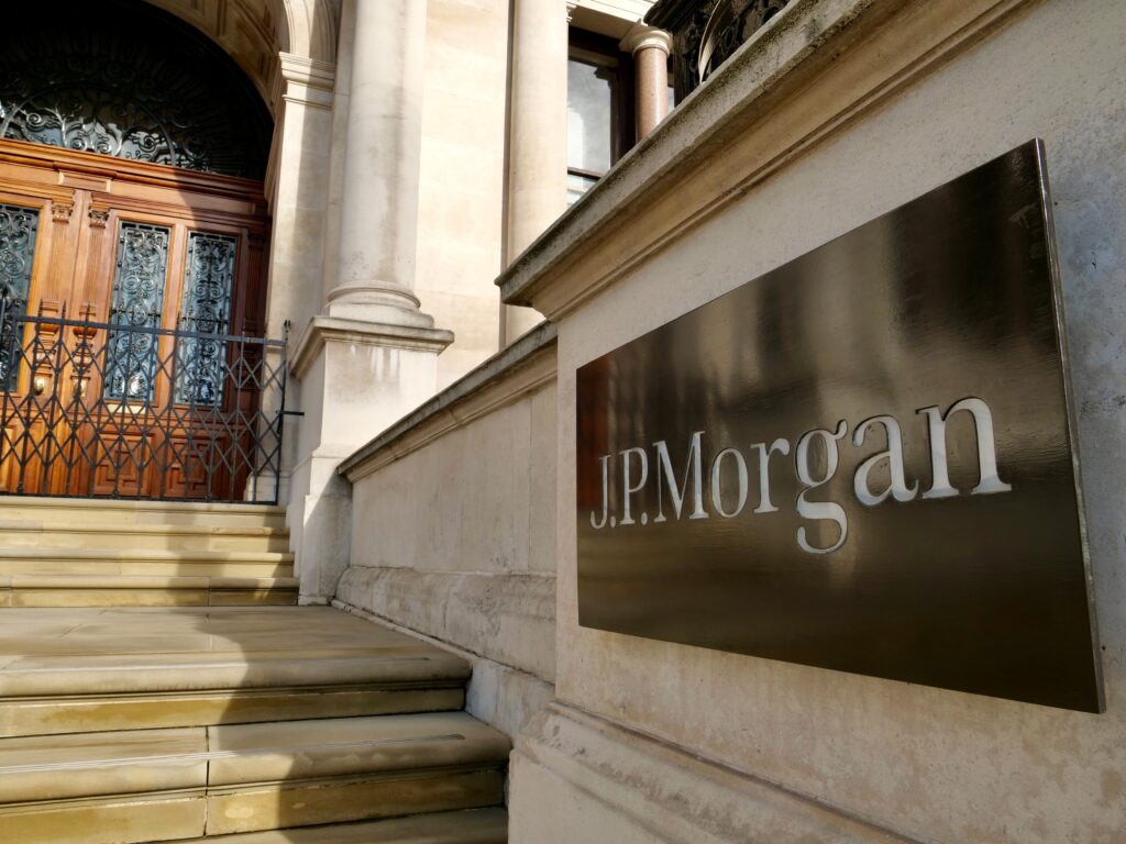 JP Morgan Faces Backlash Over Glencore Investments and ESG Funds