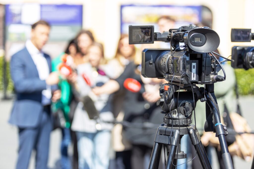 Greece Faces Press Freedom Crisis: HRW Calls for EU Action