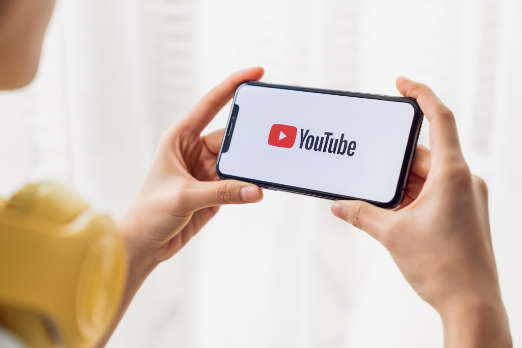 YouTube Peak Points AI Boosts Ads During Top Video Moments